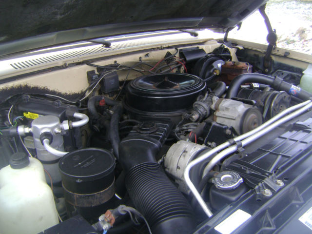 1986 chevrolet suburban 6 door