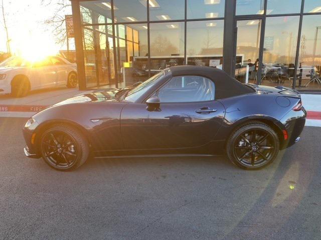2023 mazda mx-5 miata club