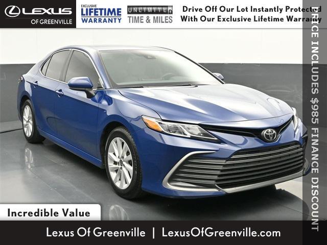 2023 toyota camry le