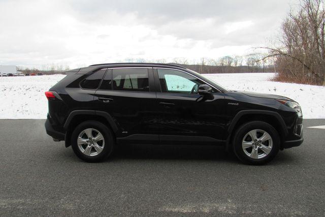 2021 toyota rav4 hybrid le