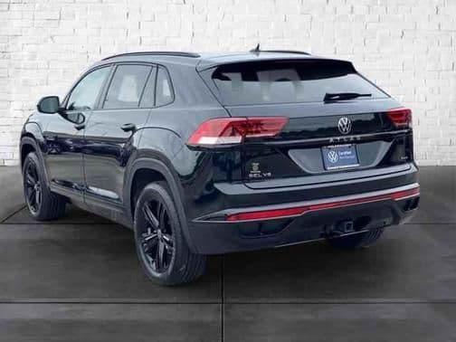 2023 volkswagen atlas cross sport 3.6 v6 sel r-line black in chattanooga, tennessee