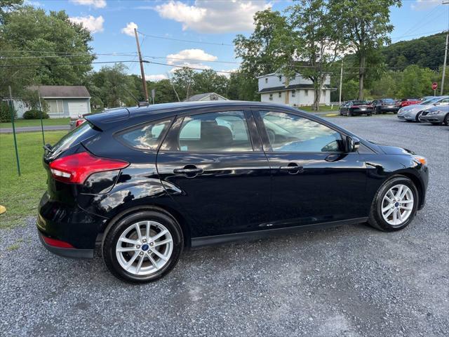 2017 ford focus se