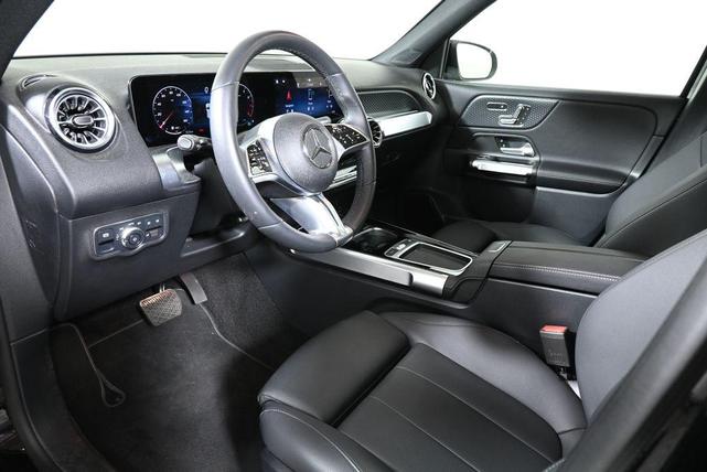 2024 mercedes-benz glb 250 base 4matic