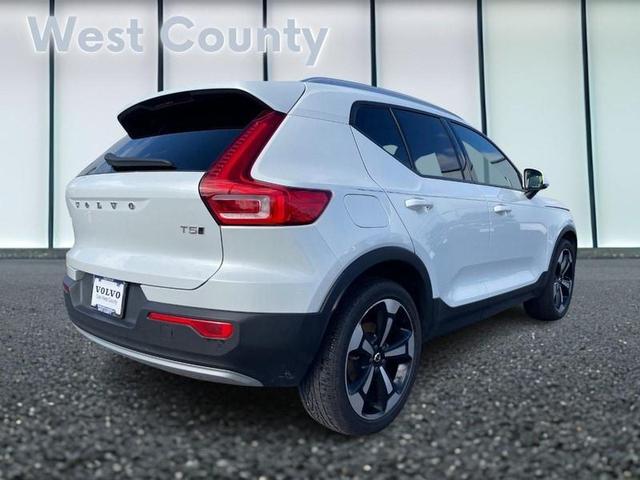 2022 volvo xc40 t5 momentum