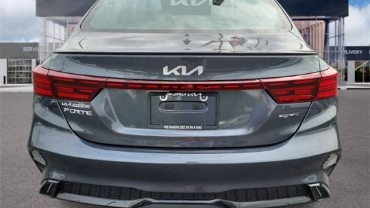 2023 kia forte gt-line