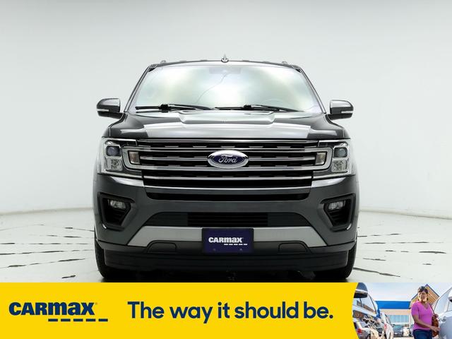 2020 ford expedition xlt