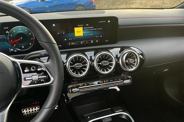2023 mercedes-benz cla 250 base