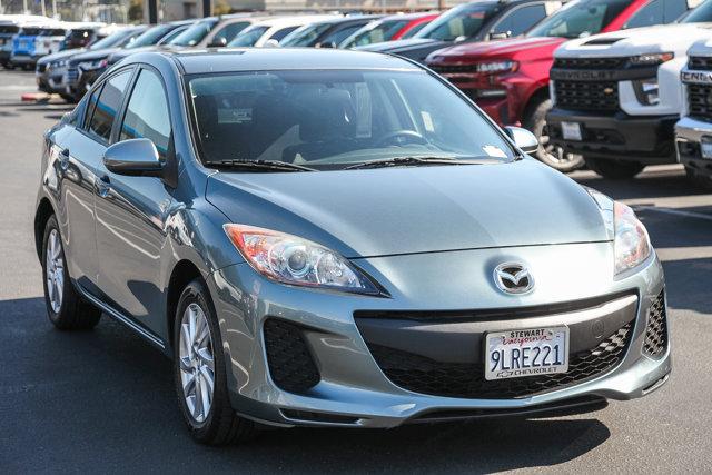 2013 mazda mazda3 i touring