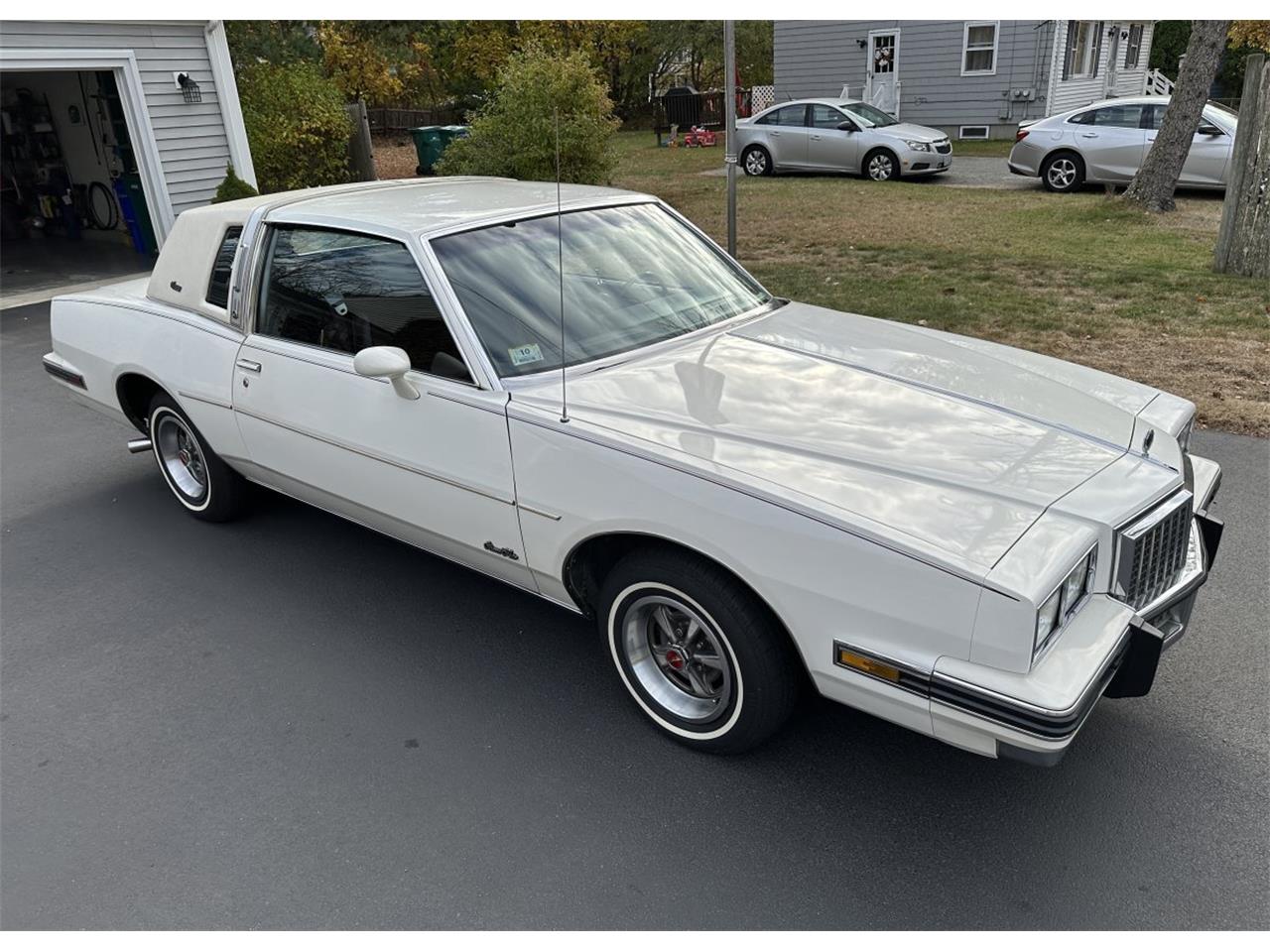 1985 pontiac grand prix