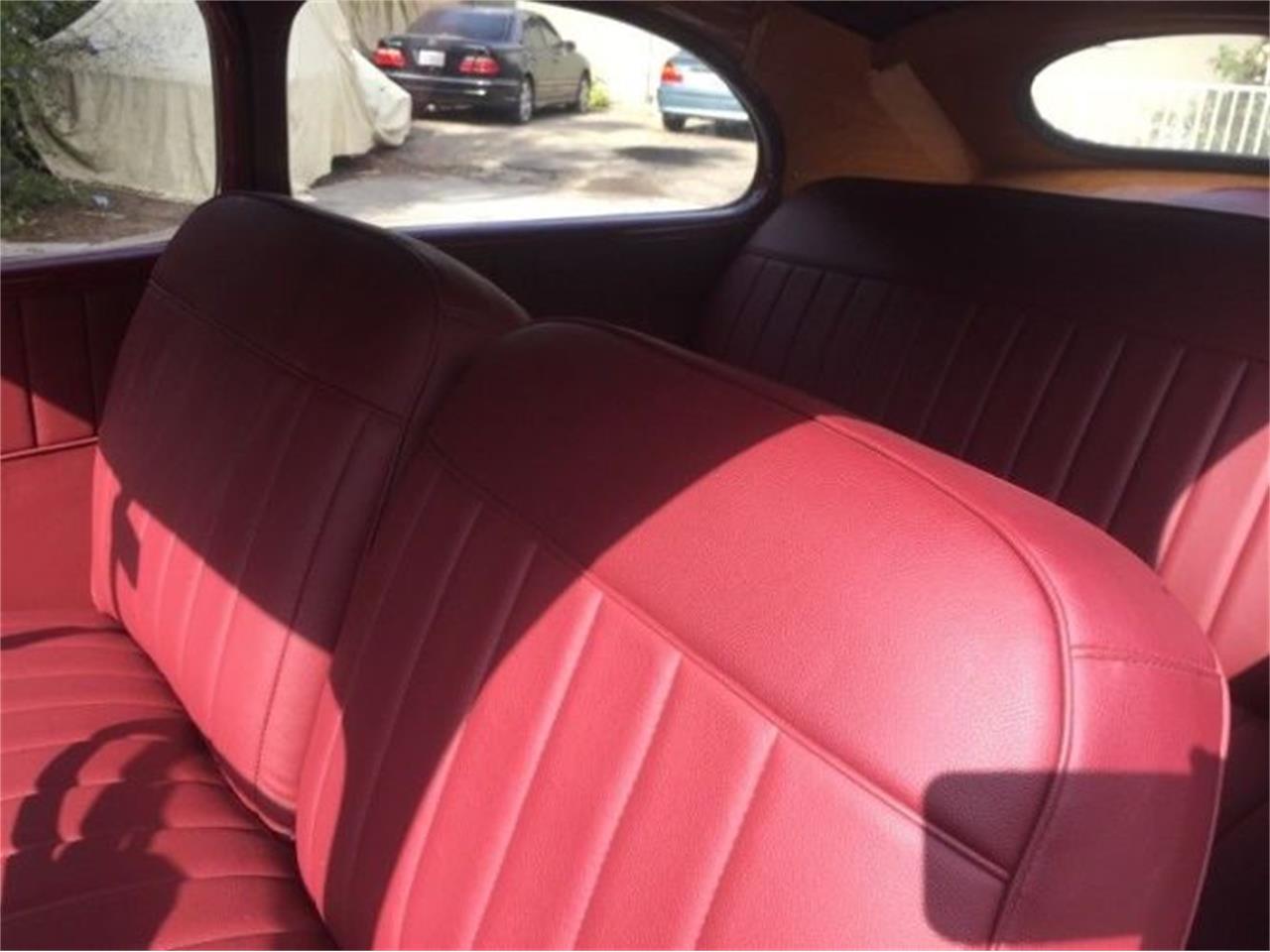 1947 ford sedan