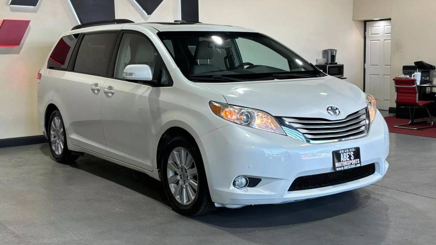 2014 toyota sienna