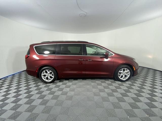 2018 chrysler pacifica touring plus
