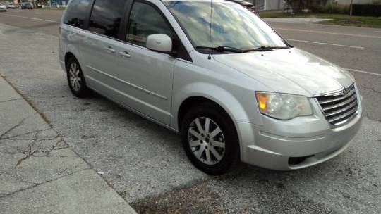 2009 Chrysler Town & Country