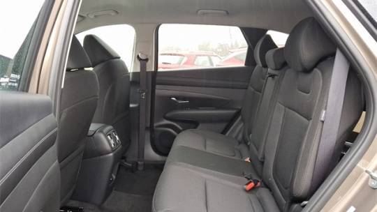 2025 Hyundai se
