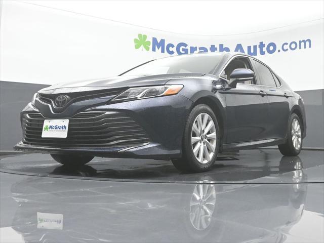 2018 toyota camry le