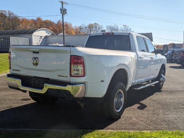 2022 ram 3500 big horn crew cab 4x4 8' box