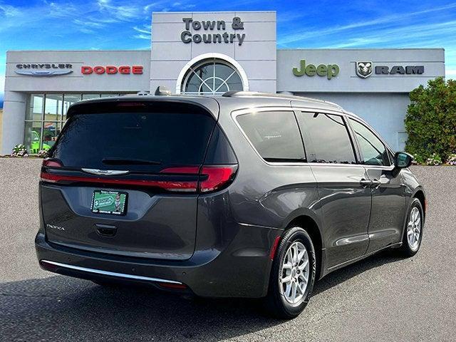 2022 chrysler pacifica touring-l