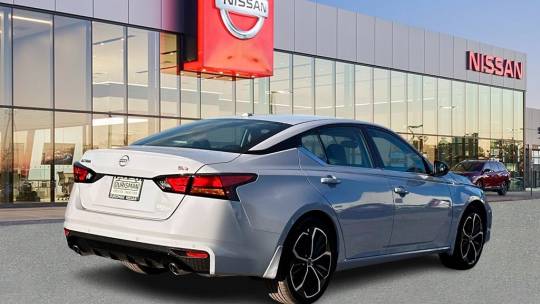 2025 Nissan Altima
