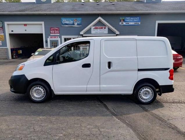 2016 nissan nv200 s