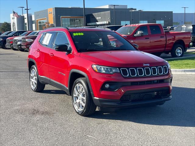 2023 jeep compass latitude lux