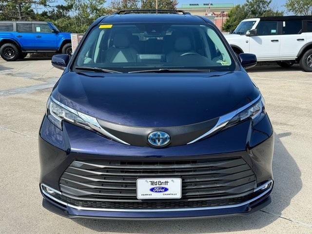 2021 toyota sienna xle