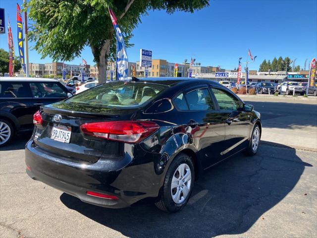 2017 kia forte lx