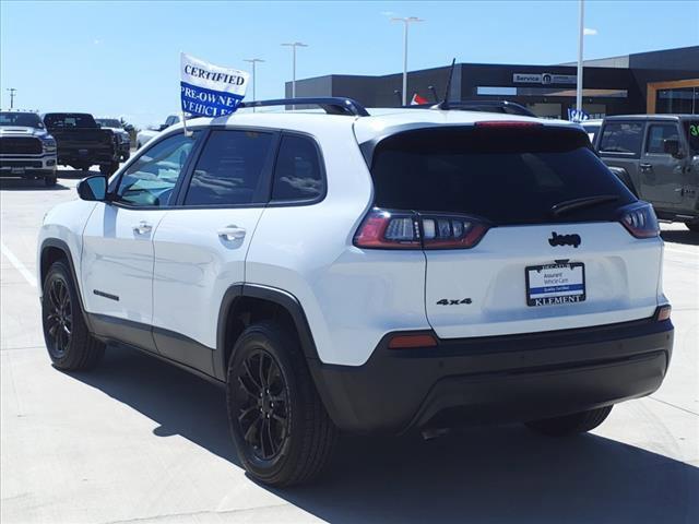 2023 jeep cherokee altitude lux