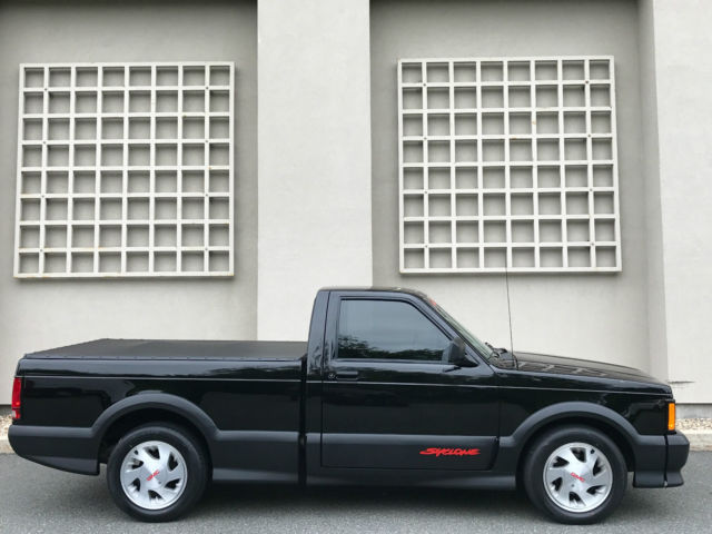 1991 gmc syclone awd 4.3 turbo only 4,800 miles! books, beautiful, original