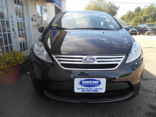 2013 ford fiesta se se 4dr sedan for sale in north kingstown, rhode island