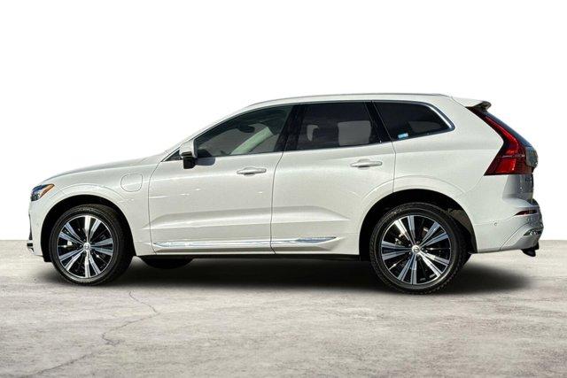 2022 volvo xc60 recharge plug-in hybrid inscription