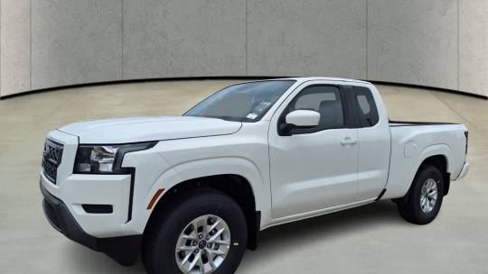 2024 Nissan sv