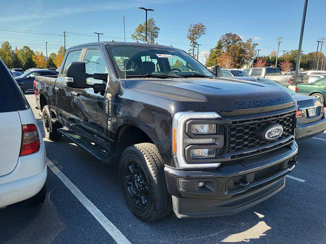 2023 ford f-350 xl