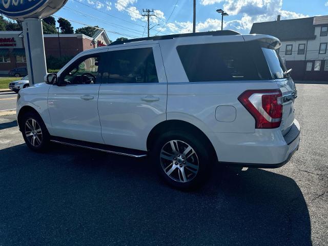 2021 ford expedition xlt