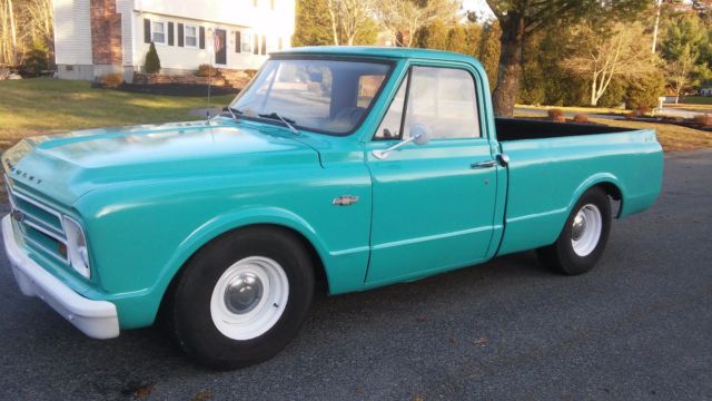 1968 chevy c10 v8 short bed fleetside pickup truck