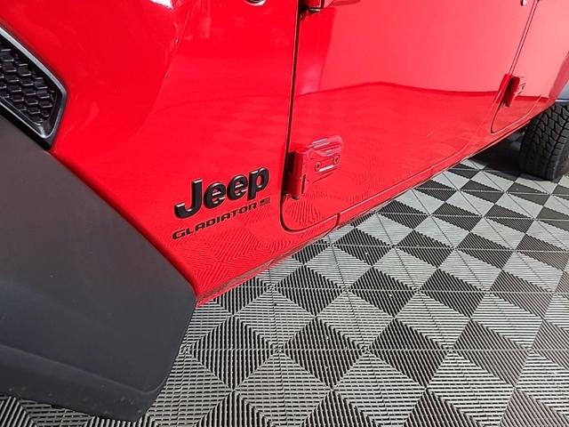2023 jeep gladiator sport