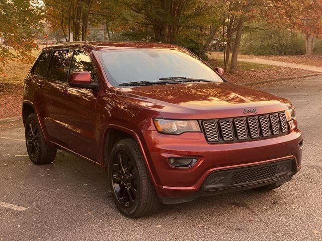 2017 jeep grand cherokee altitude