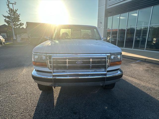 1994 ford f-150 117'' wb 4wd