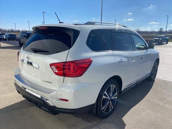 2018 nissan pathfinder in northwoods, illinois