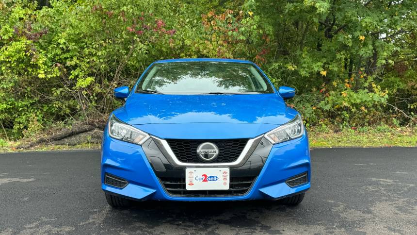 2021 nissan versa sv