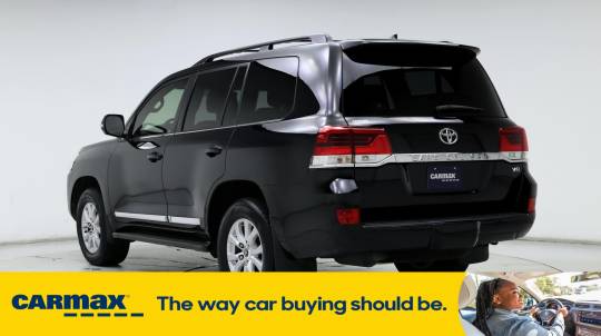 2017 Toyota Land Cruiser
