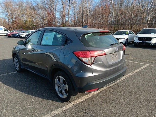 2022 honda hr-v lx