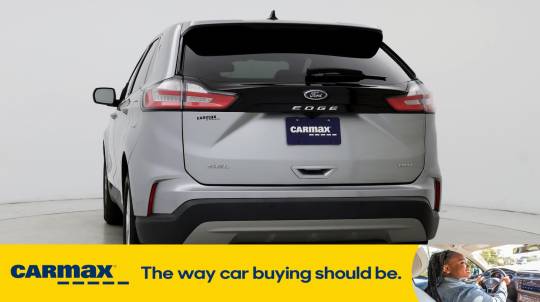 2023 Ford Edge