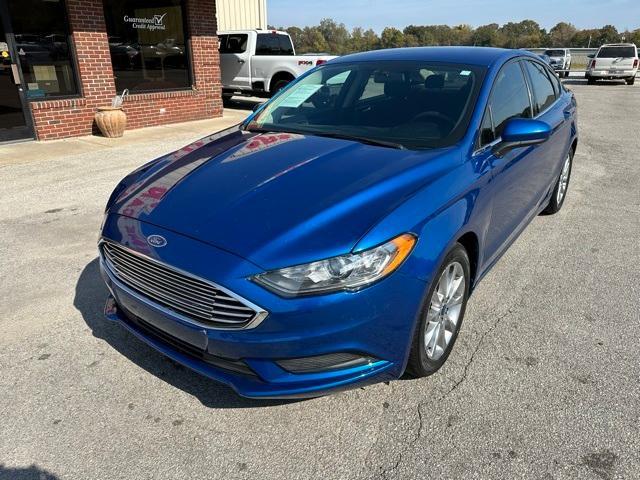 2017 ford fusion se