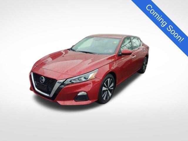 2022 nissan altima 2.5 sv