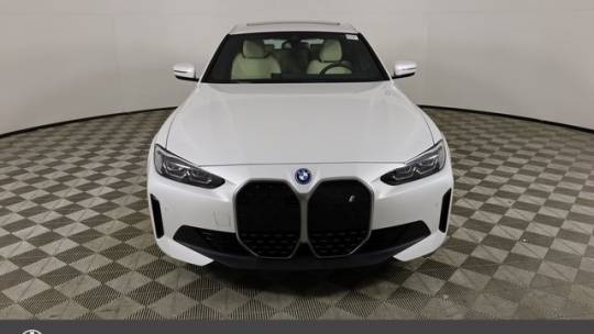 2024 BMW i4