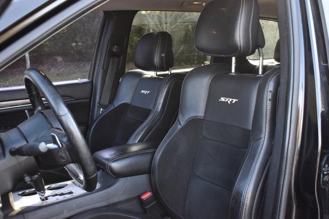 2012 jeep grand cherokee srt8