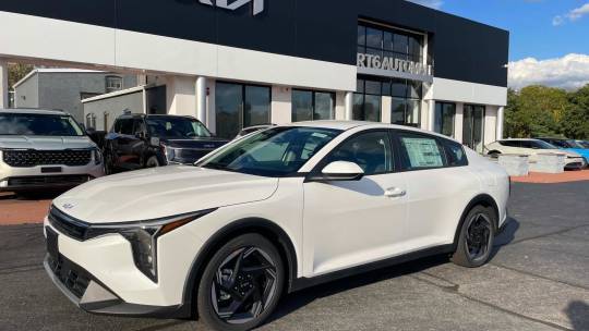 2025 Kia K4