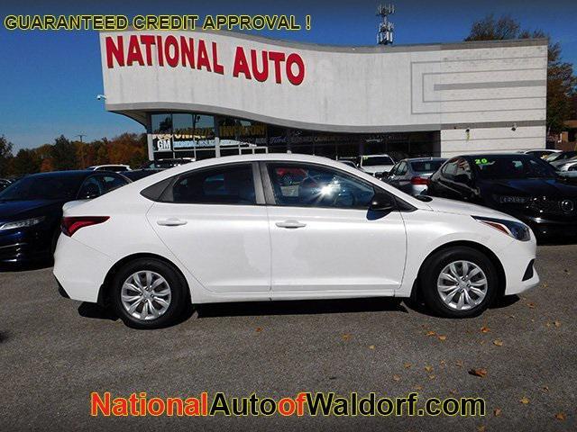 2019 hyundai accent se