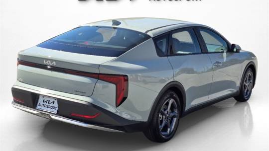 2025 Kia K4