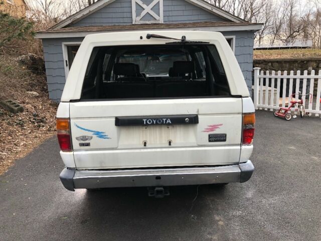 **1989 toyota 4runner- 22re - low miles! -first gen!**